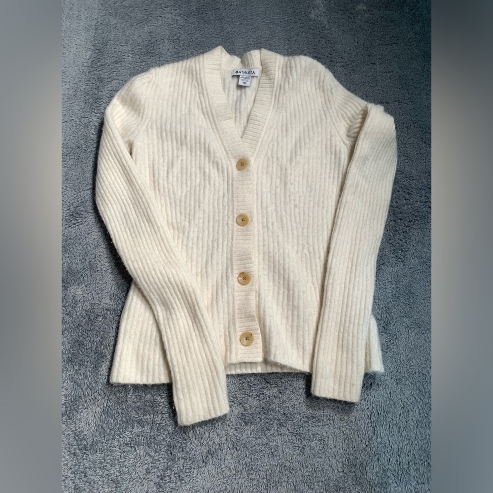 Athleta creamy white Ribbed Cardigan Sweater XXS